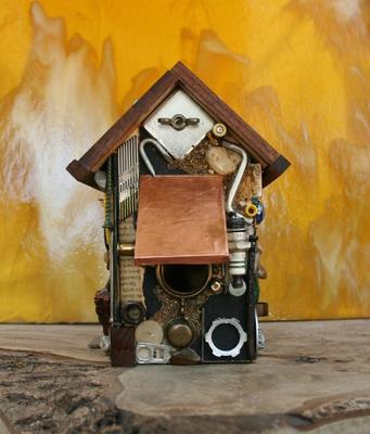 Bolts, Nuts, and Sandpaper Rustic Birdhouse
